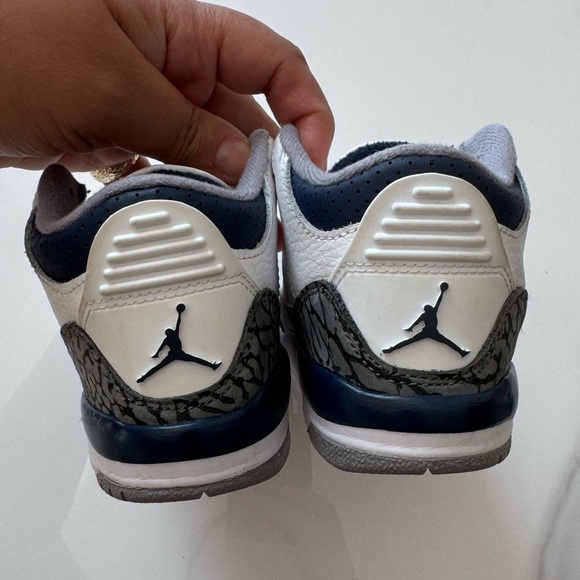 Nike Toddler's Jordan 3 Retro Fear Shoes Sz 9C - Picture 6 of 9